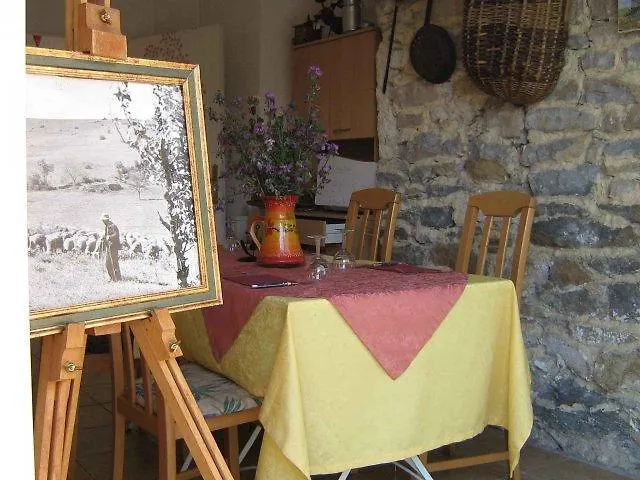 *** Nocleg ze śniadaniem Auberge Les Cardabelles Boyne Francja