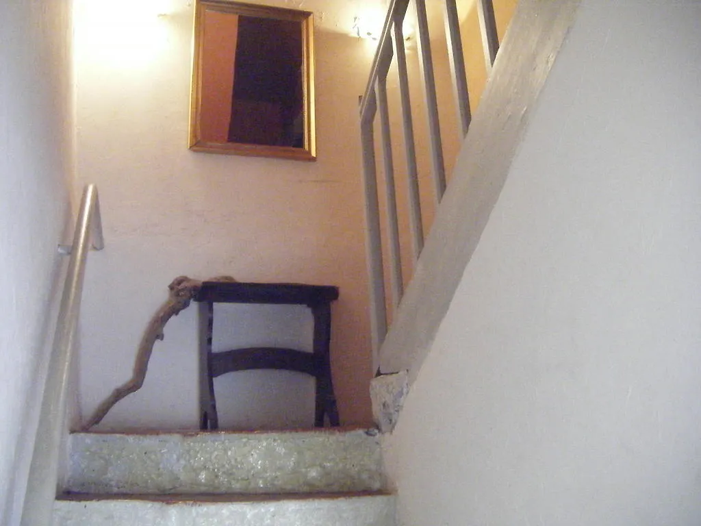 Nocleg ze śniadaniem Auberge Les Cardabelles Boyne